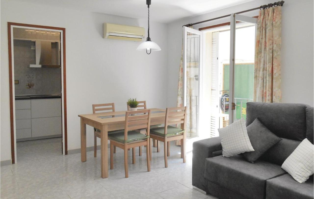 Apartamento Two-bedroom In *
