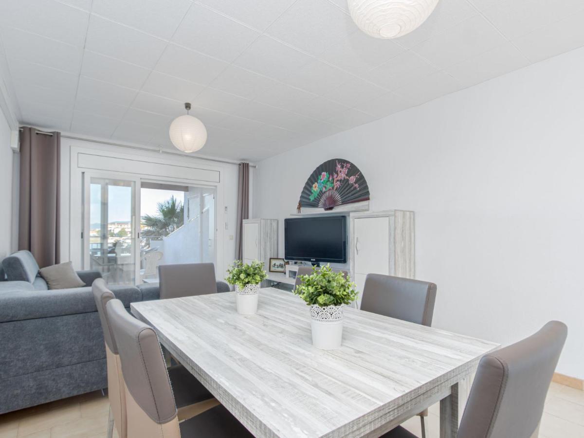 Sant Maurici By Interhome * Ampuriabrava