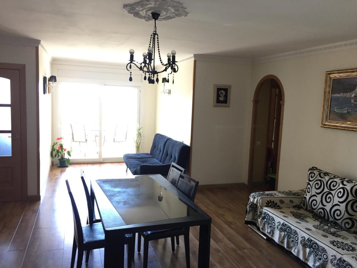 Apartamento Roses, Edificio San Joan Rosas