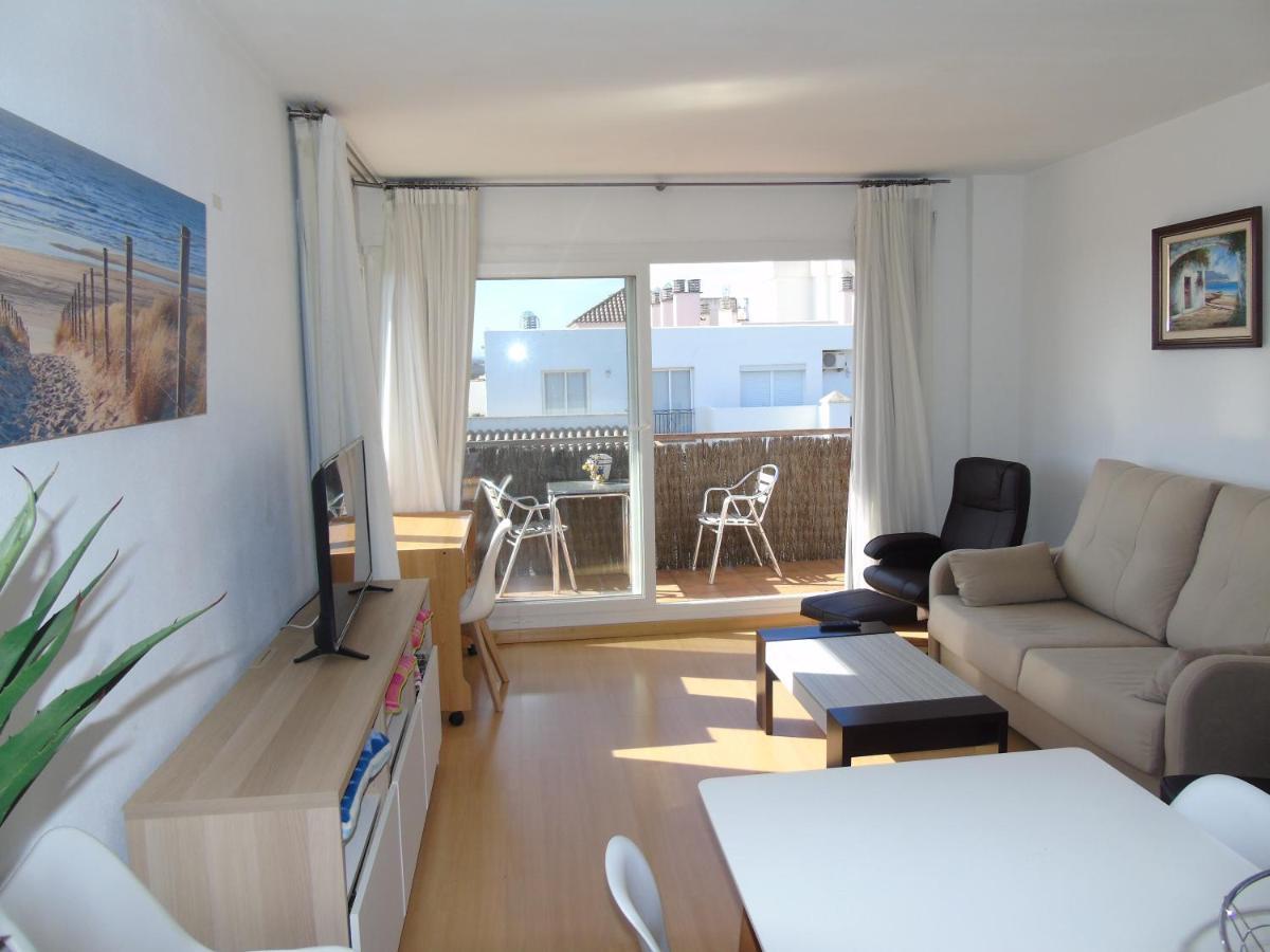 Avec Attico Et Piscine Apartment *