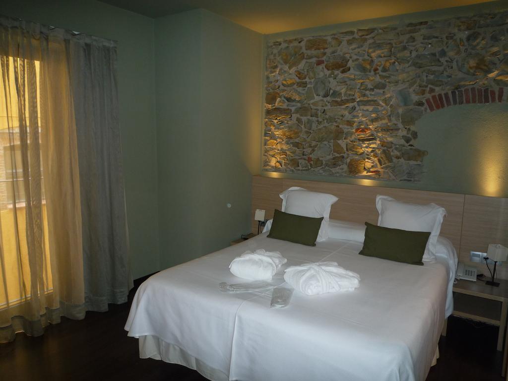 Vilamont 3* Garriguella