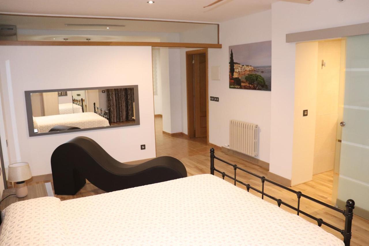 Loft Romantic Ca L'enric Vique-baix Emporda Apartment Regencos