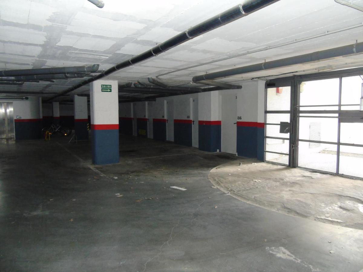 Avec Attico Et Piscine Apartamento