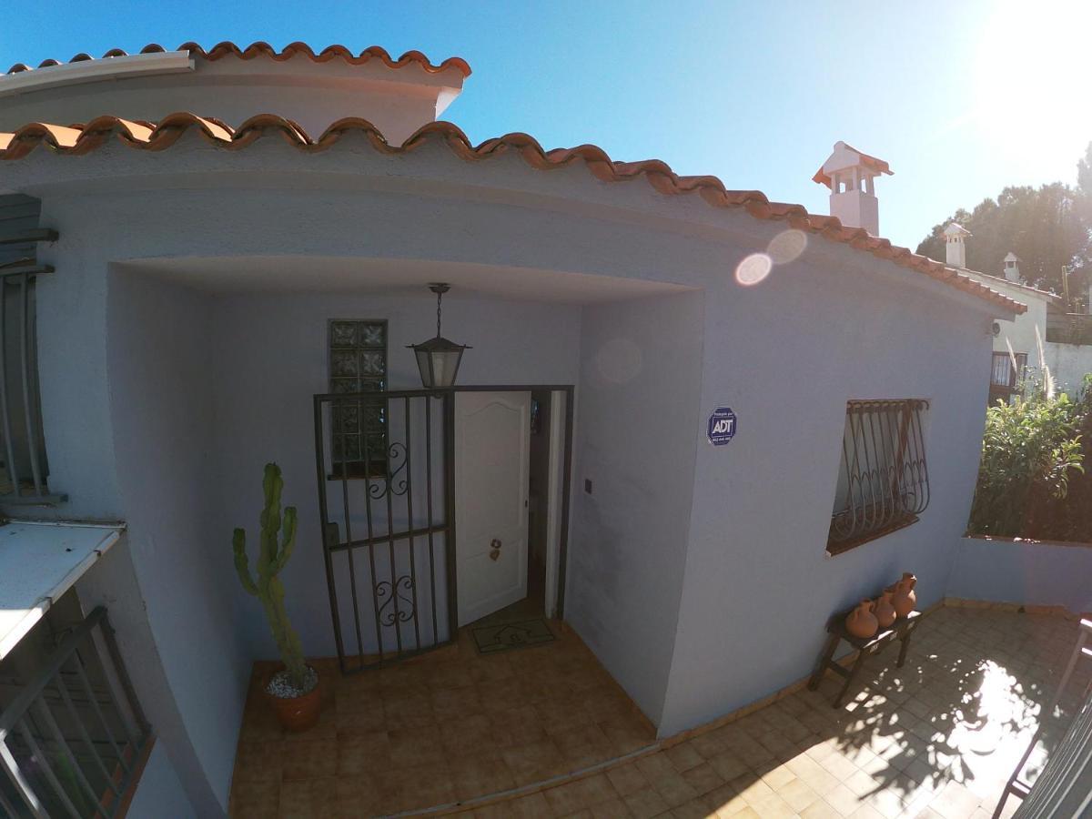 Seahomes Vacations, La Casa Blue Mediterranean Lifestyle Villa *
