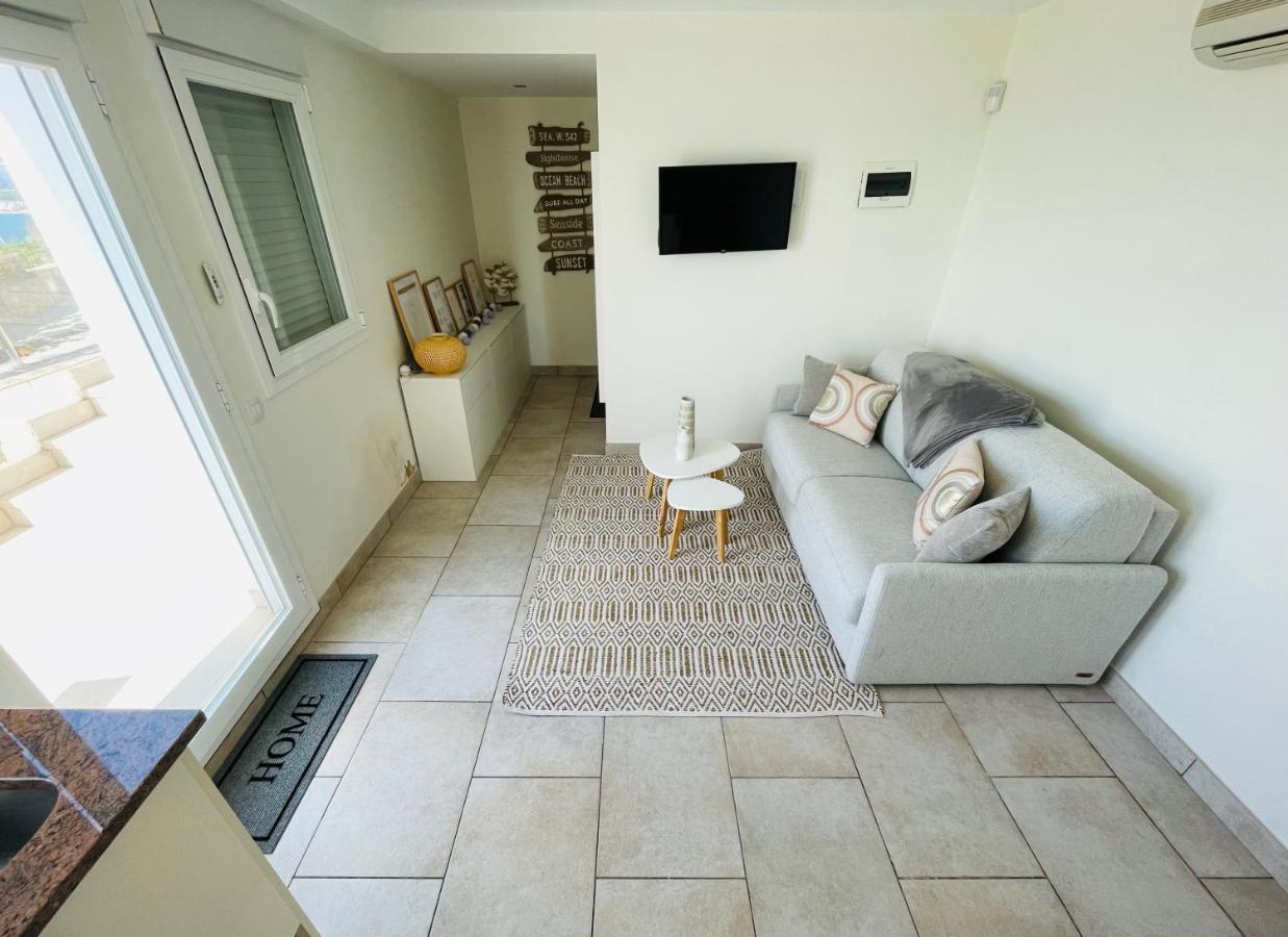 M-aguilo - Apartamento Con Maravillosas Vistas Al Mar - Terraza - Wifi *