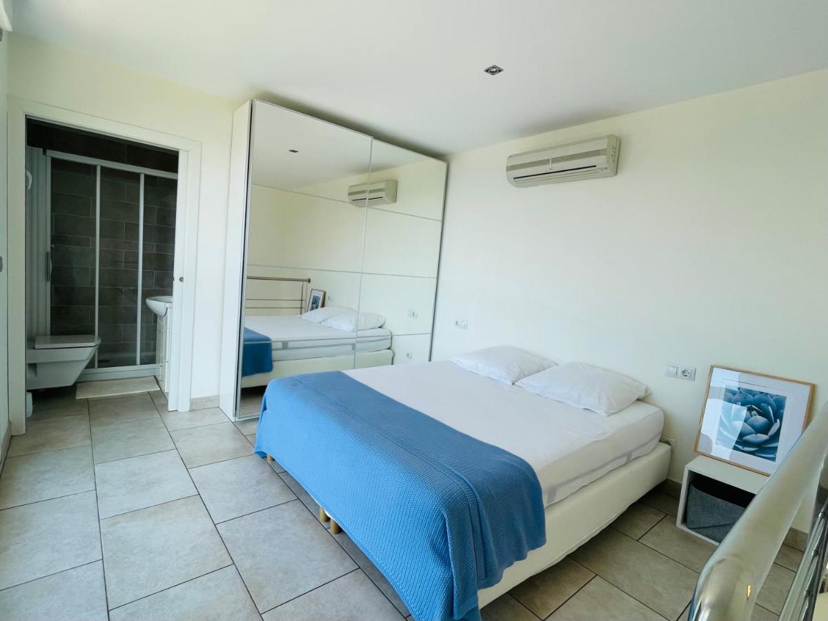 M-aguilo - Apartamento Con Maravillosas Vistas Al Mar - Terraza - Wifi *