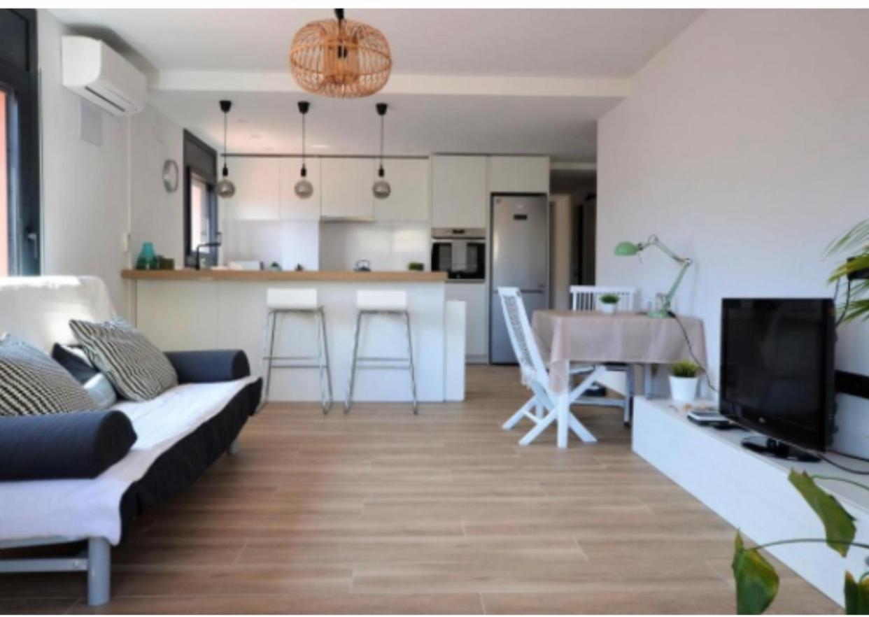 Brand New & Location!!! Spotless