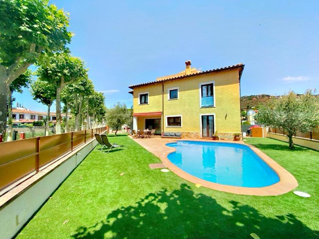 Casa Ylenia Сasa de vacaciones Castell-Platja d'Aro