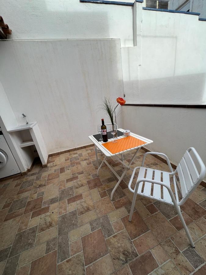 Loft Del Sol, Centro Del Pueblo Con Aire Acondicionado Apartamento *