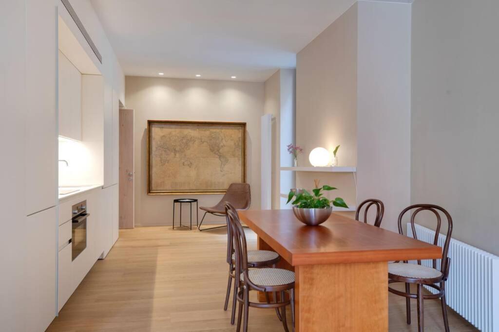 Flateli Rei Marti 1 * Girona
