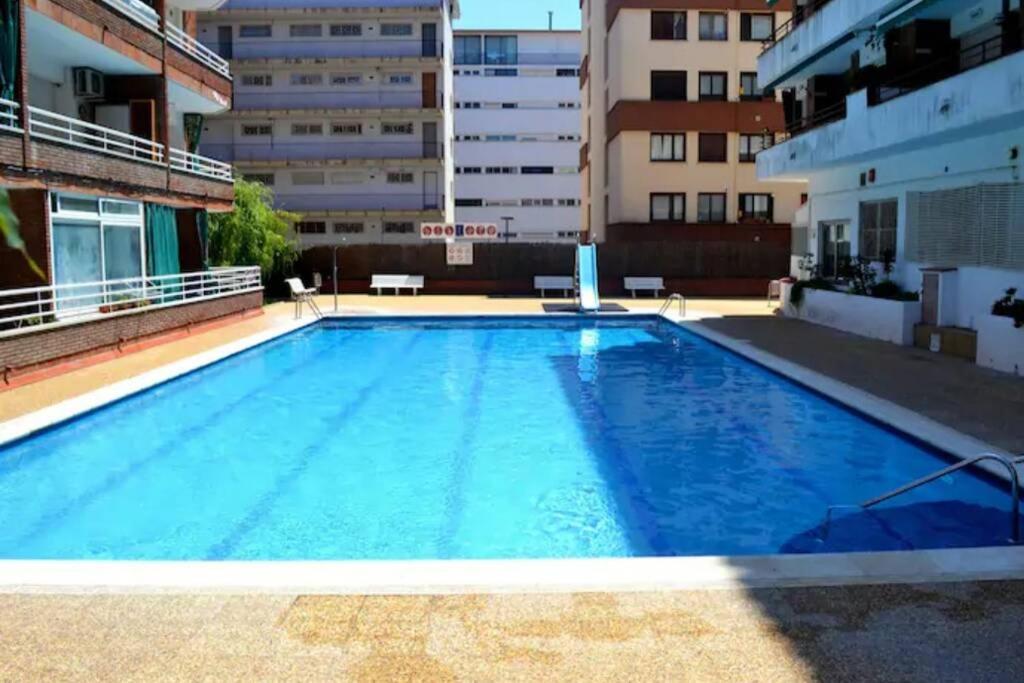 Con Piscina A 2 Minutos De La Playa!!! Apartment