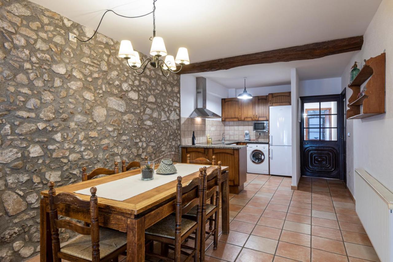 Can Llobet Country house *