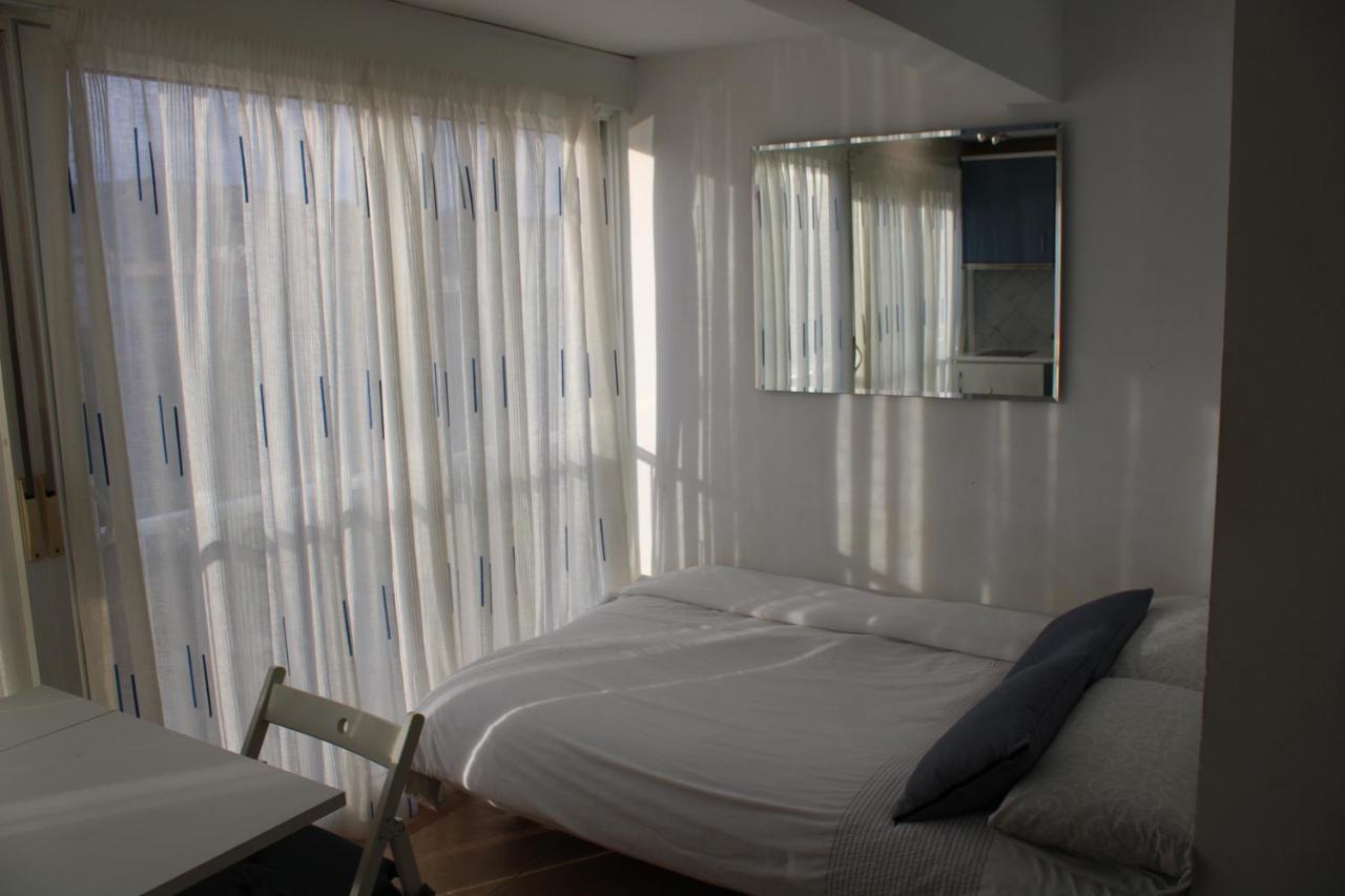 Estudio Primera Linea De Mar Con Piscina Y Parking