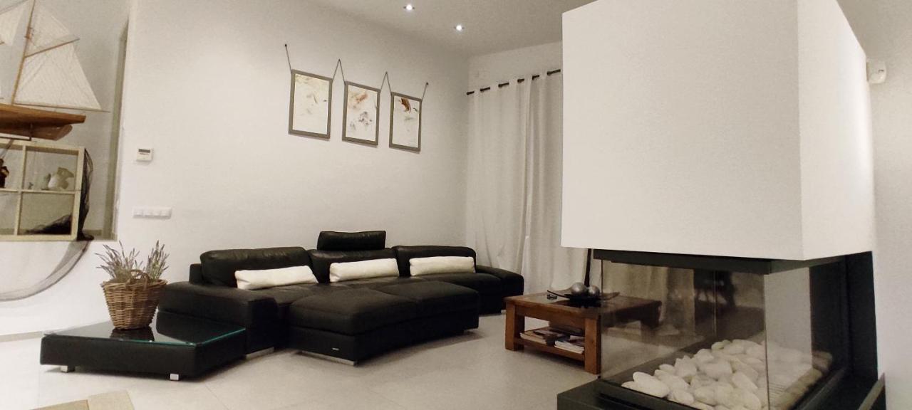 Villa Casa Lou, Architect With Heated Pool At Begur, 470m2 *