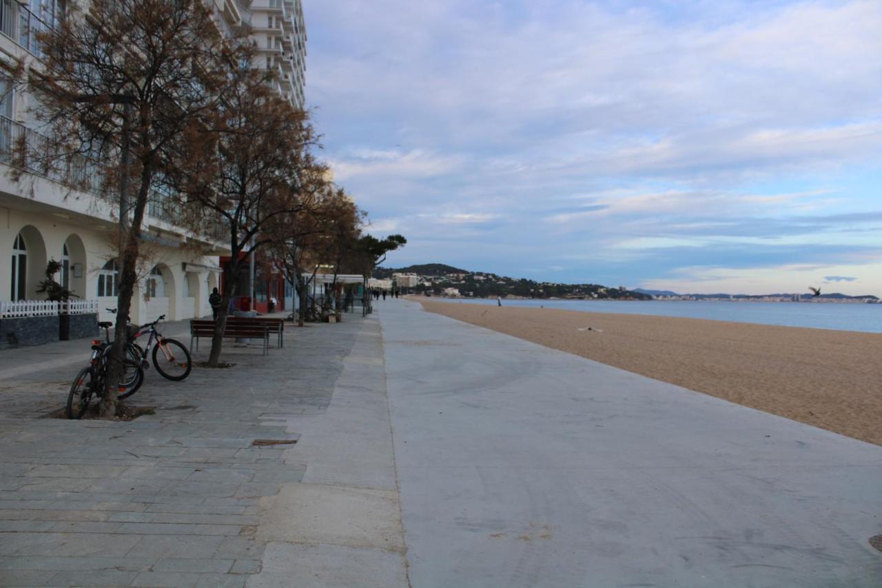 Apartment Estudio Primera Linea De Mar Con Piscina Y Parking Platja d'Aro