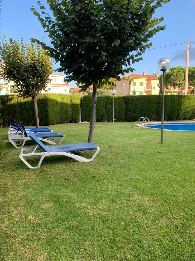 A 600 Metros De La Playa Con Piscina, Ideal Familias Apartment