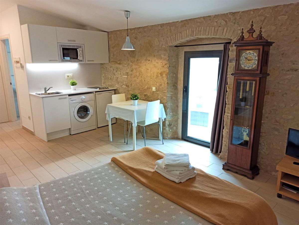 Fonda Comerç Estudio Doble Apartamento Torroella de Montgrí