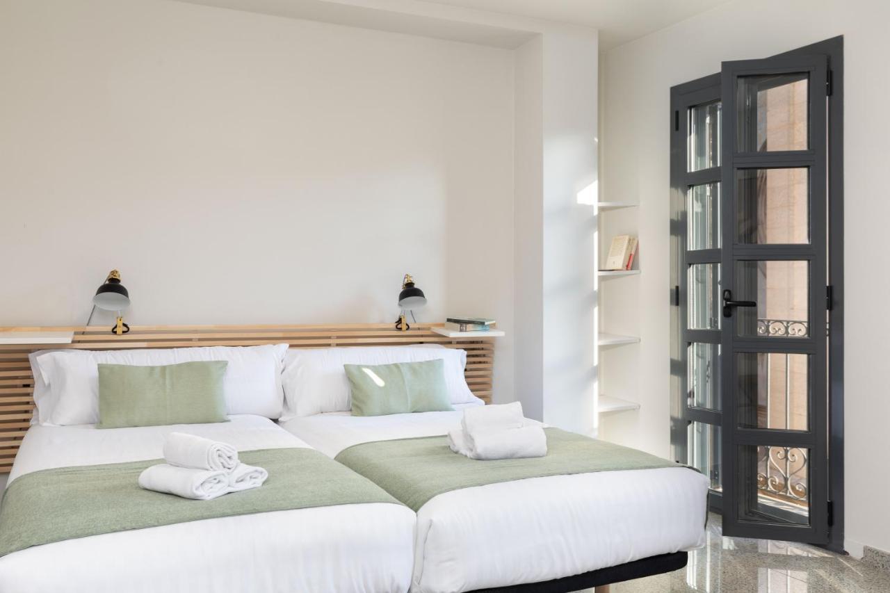Flateli Placa Catalunya 10 Apartamento *