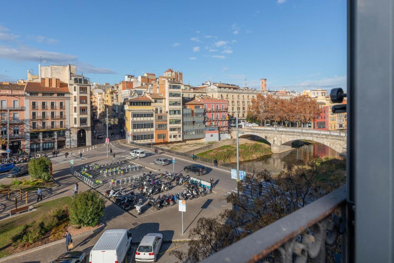 Flateli Placa Catalunya 10 * Gerona