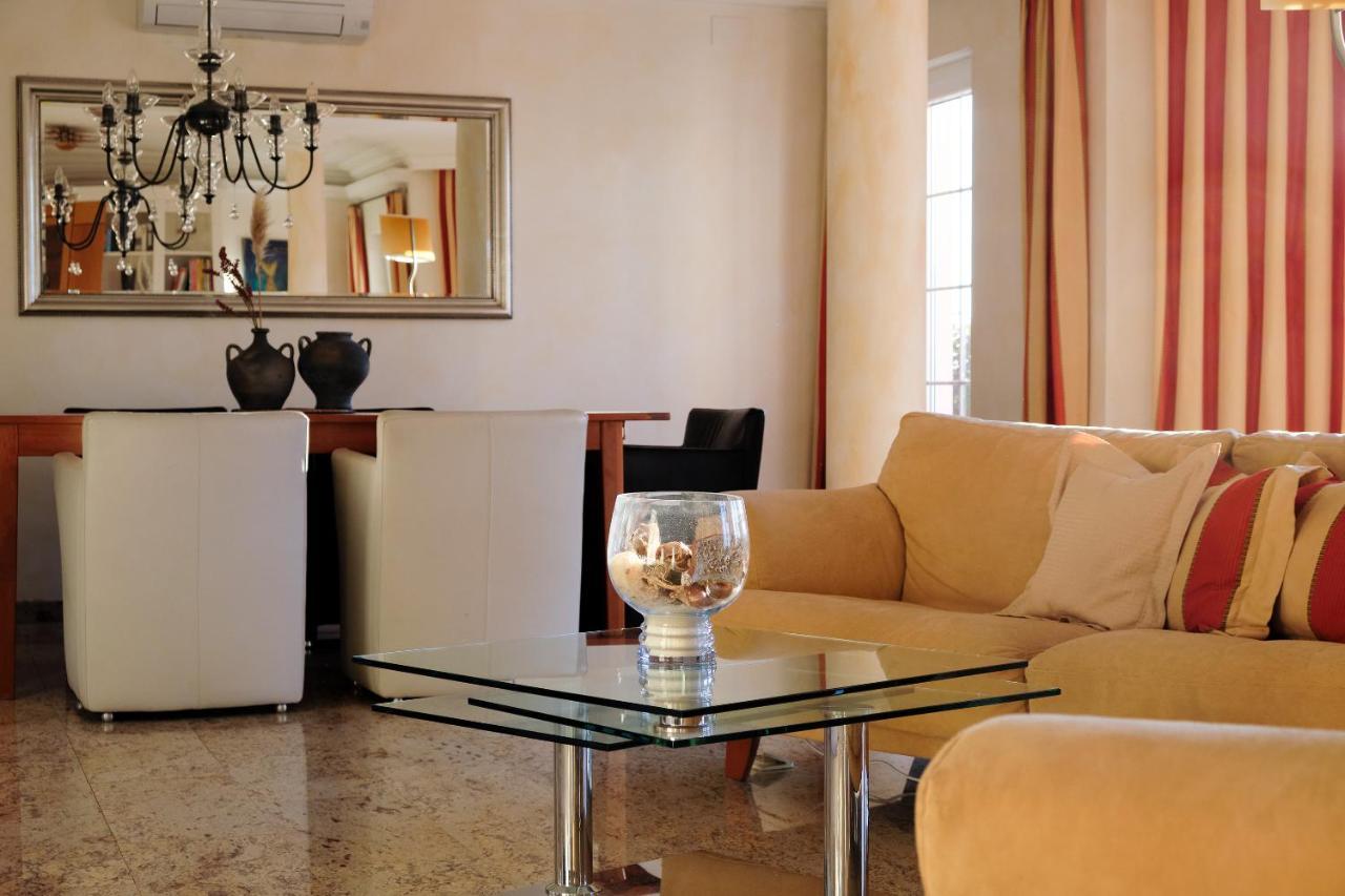 V009 - Casa Mundo - Villa