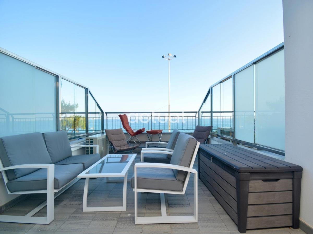 Elypalace C-5
