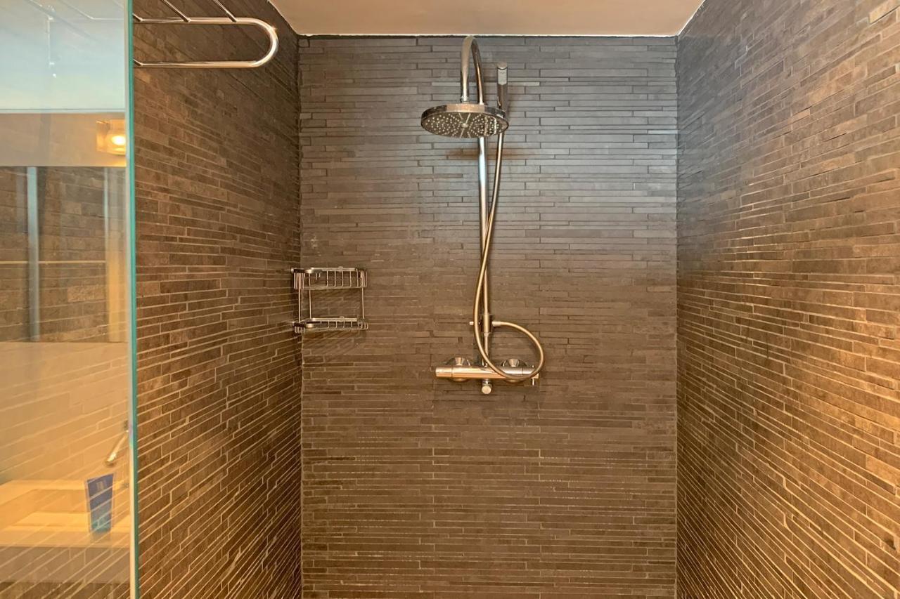 Apartamento Luxe Penthouse Centrum 300m Strand-8pax Wifi 2parking *