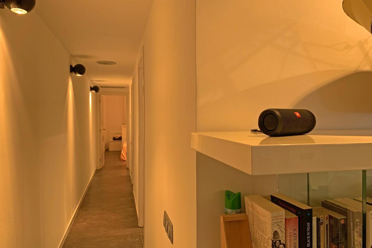Luxe Penthouse Centrum 300m Strand-8pax Wifi 2parking L'Escala