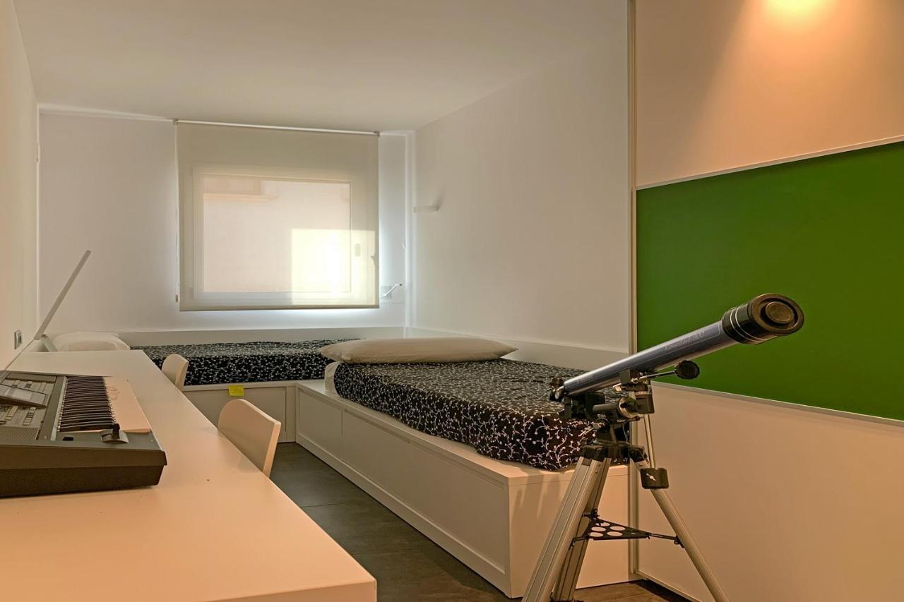 Luxe Penthouse Centrum 300m Strand-8pax Wifi 2parking