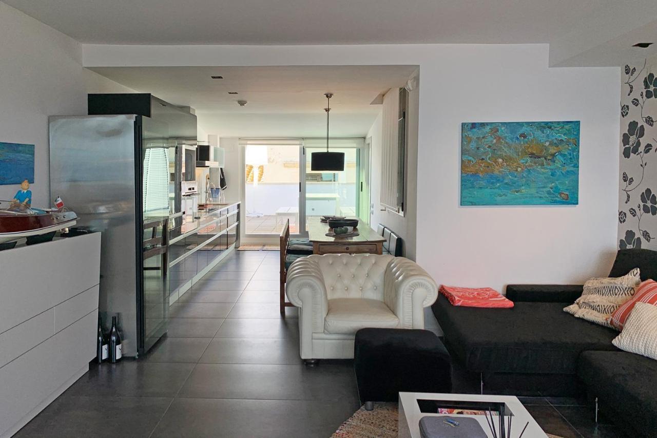 Luxe Penthouse Centrum 300m Strand-8pax Wifi 2parking