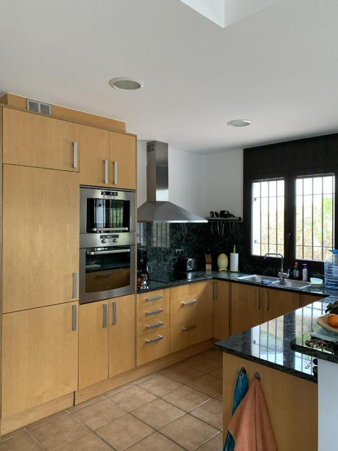 Vista Bonita With Private Pool, 4 Bedrooms, 9 People