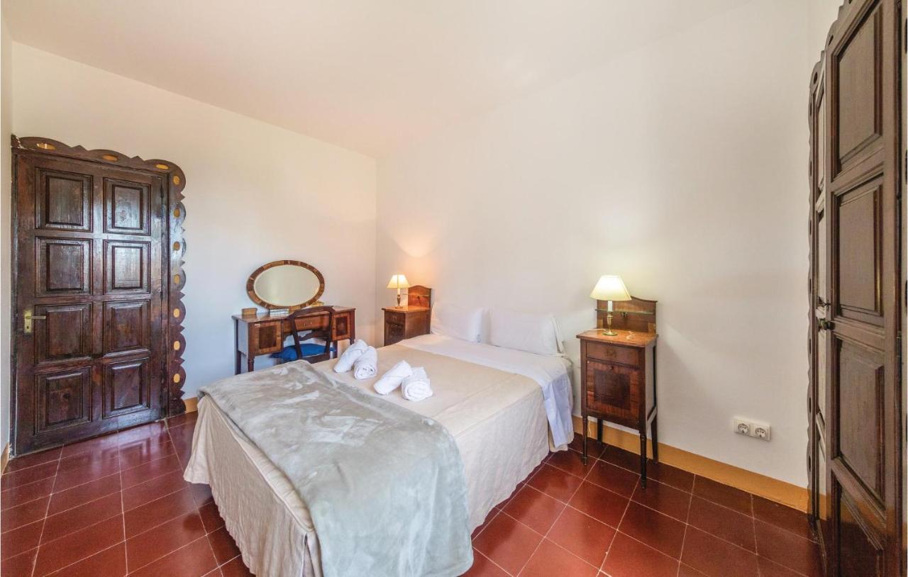 5 Bedroom Beautiful In Сasa de vacaciones