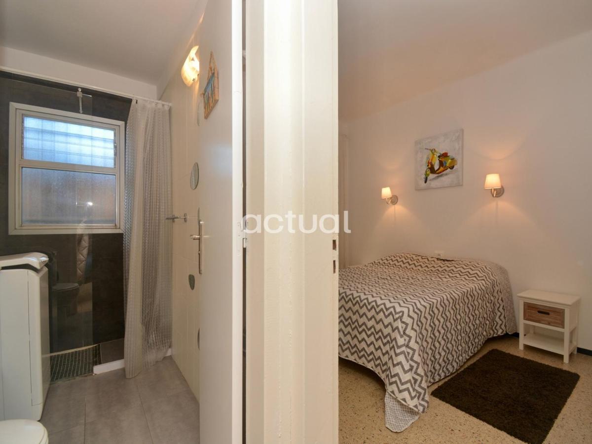 Apartamento Rey Balduino Bajos 4 *