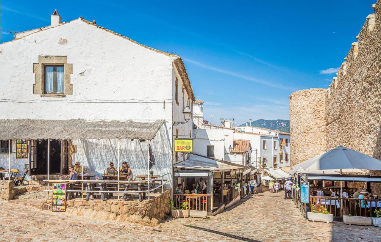 Amazing In With Kitchen Tossa de Mar