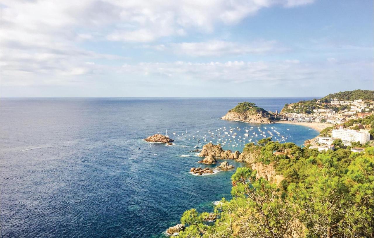 Apartamento Stunning In With Kitchen Tossa de Mar