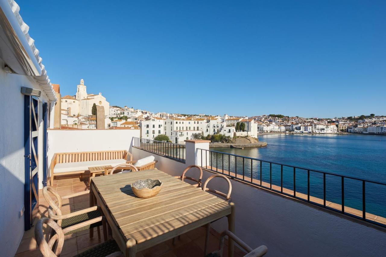 Beachfront Penthouse With Sea Views In *
