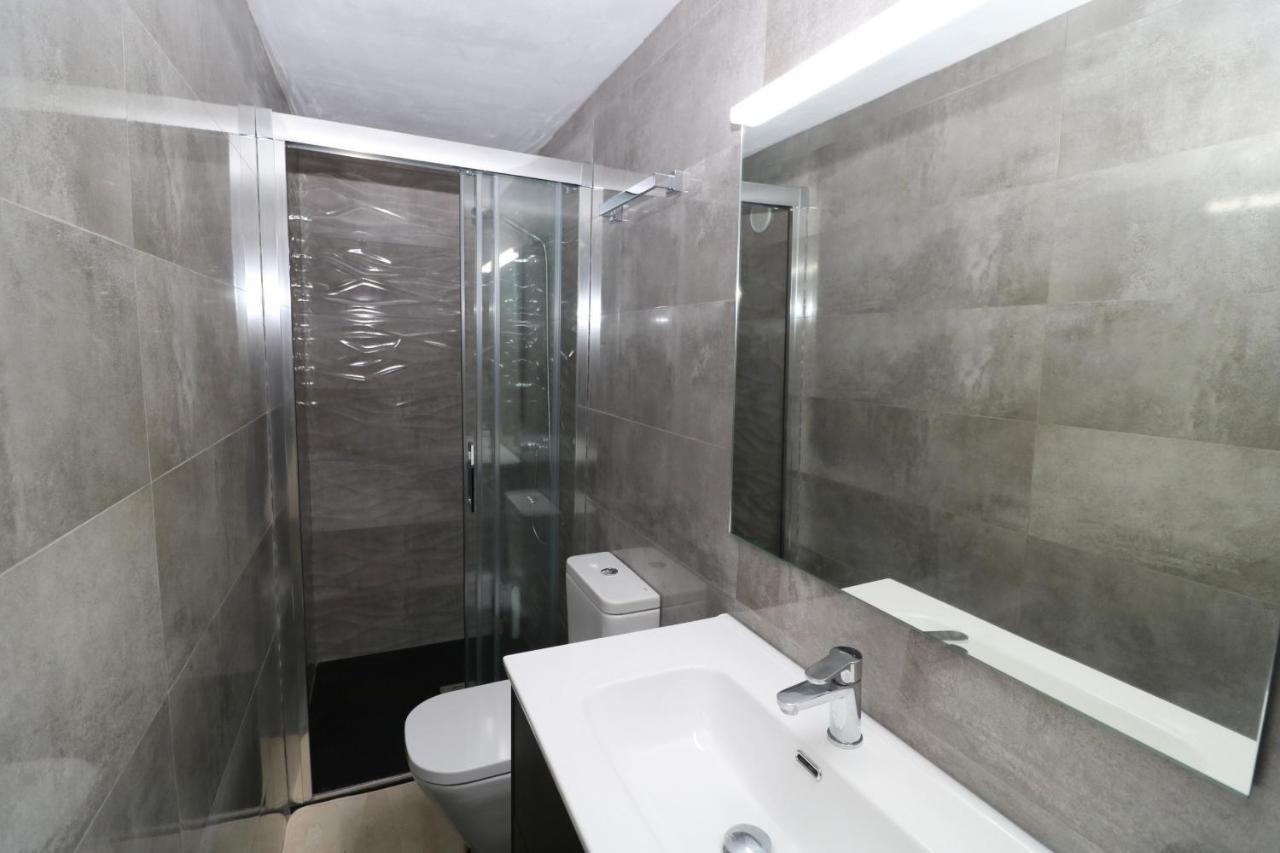 Jardins Ii 1-9 Pisos Con Piscina En Apartamento