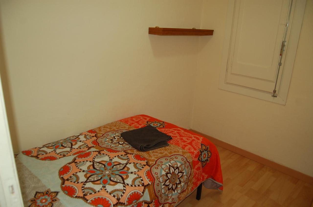 Hortes 7 Apartment