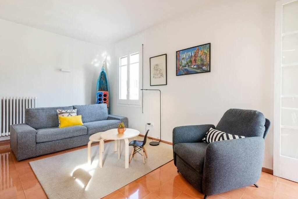 New Floor With A Lot Of Light & Aircon Apartamento *