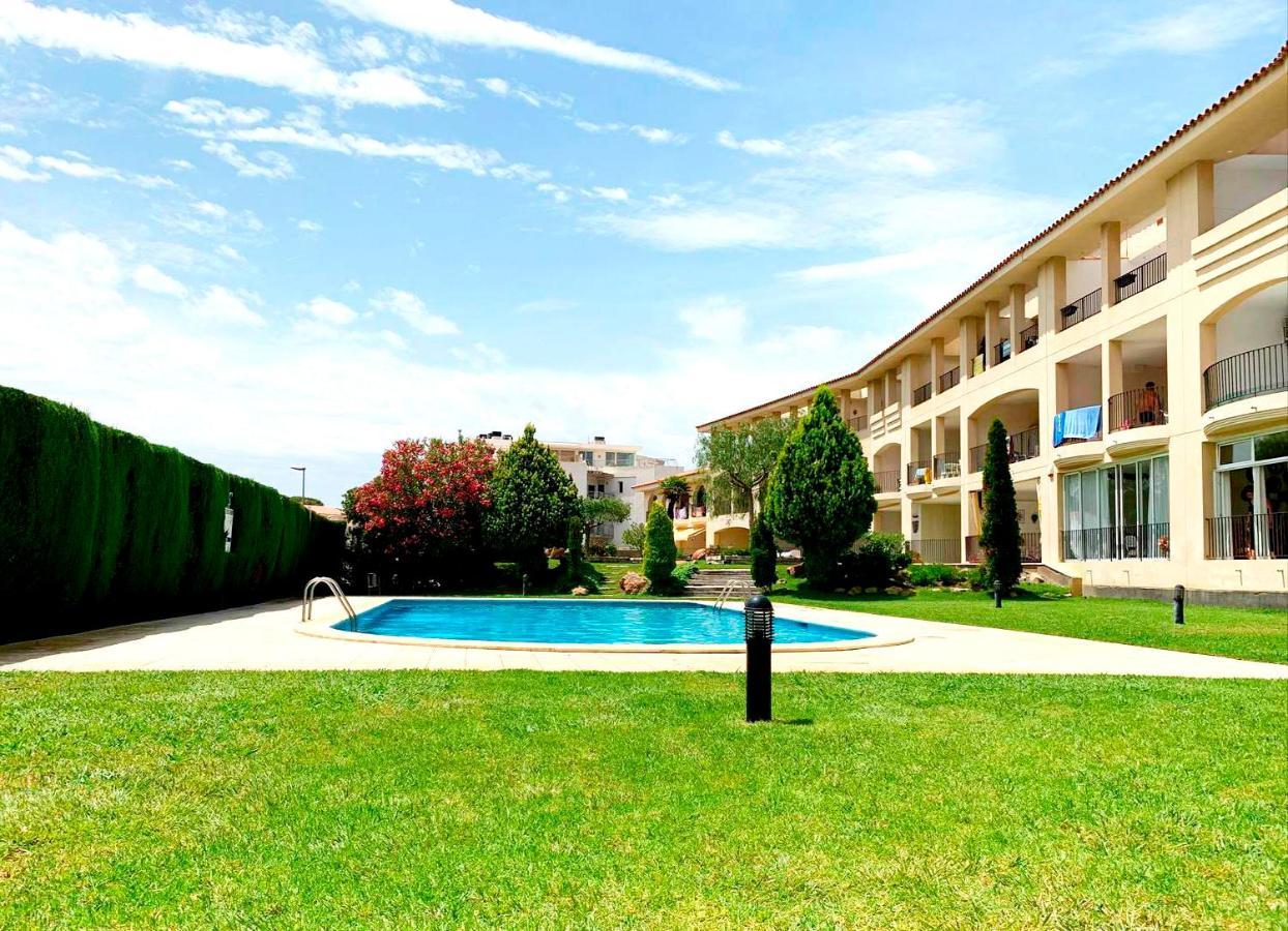 Clota Petita, Apartment