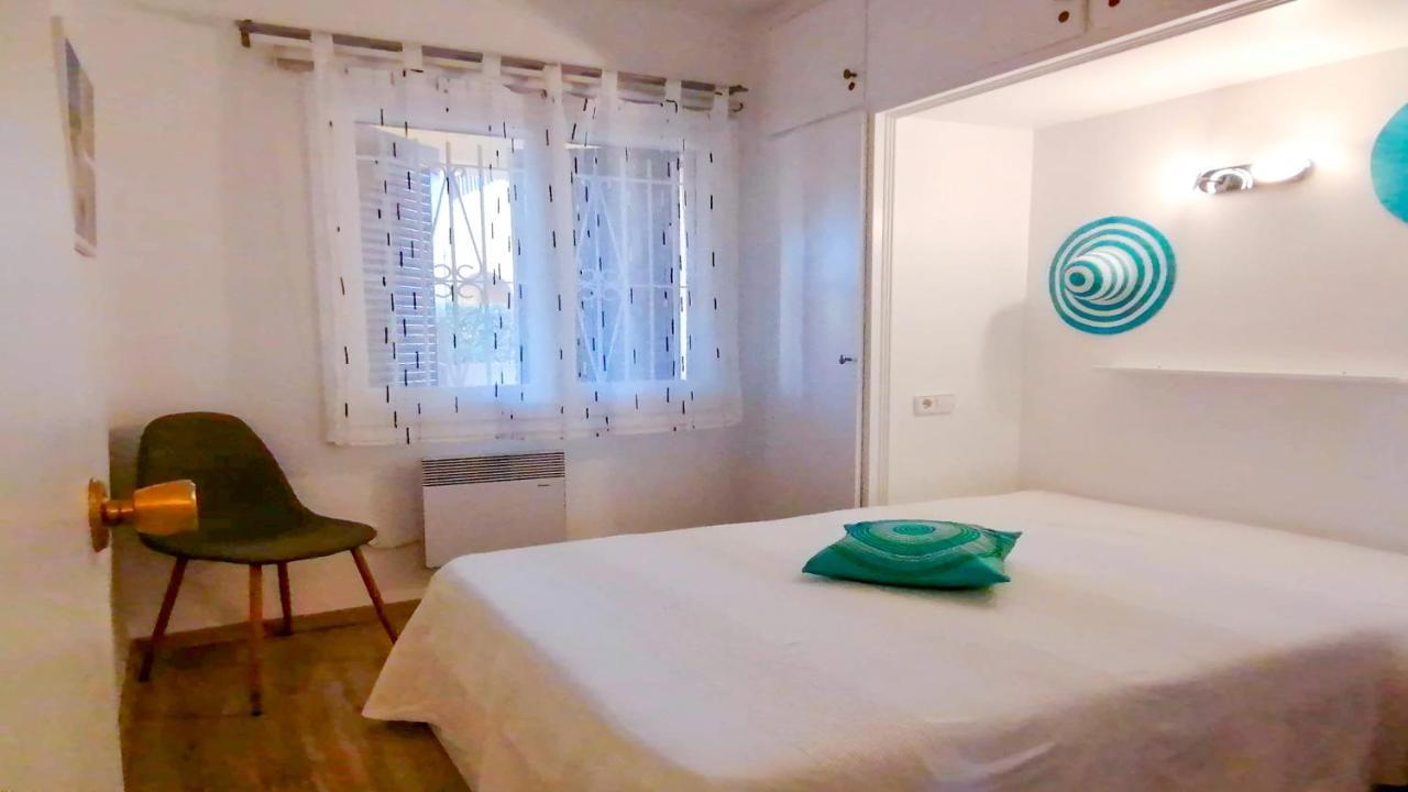 Vacay Ibiza, A Pie De La Piscina Apartment *