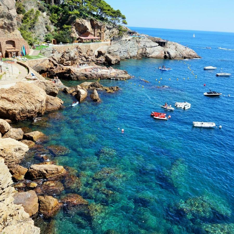 Cap Sa Sal Primera Línea De Mar Con Terraza Begur