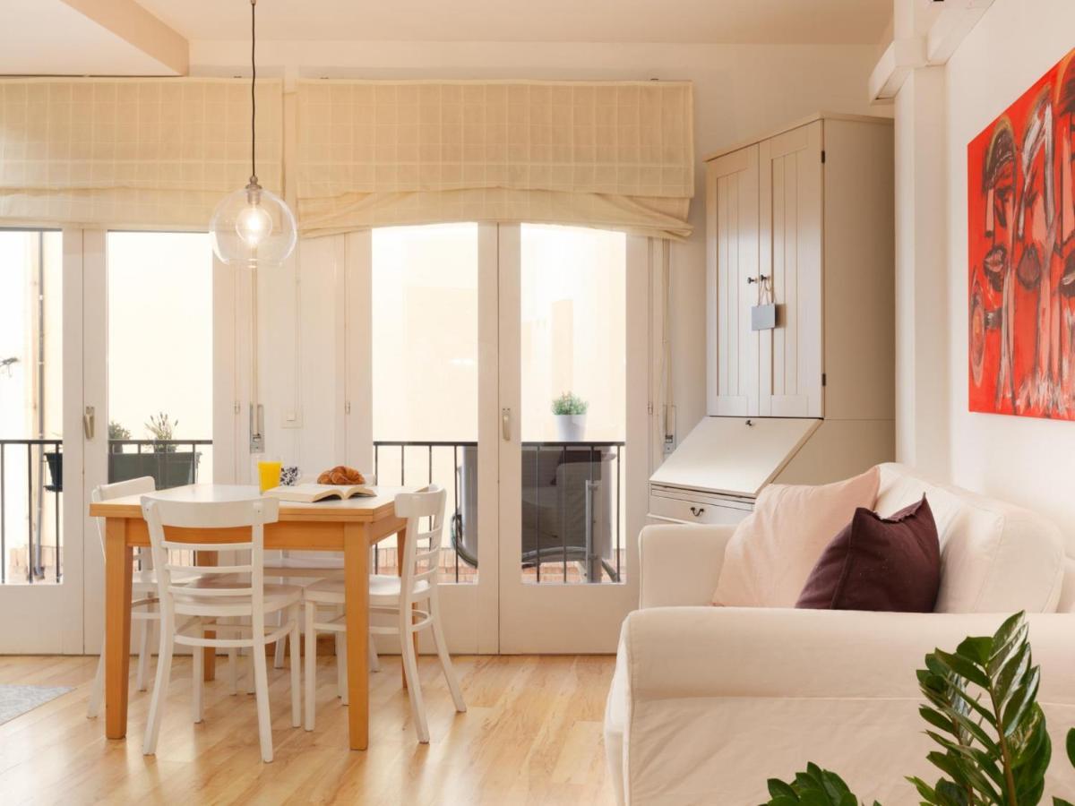 Lets Holidays Attractive In Costa Brava Apartment