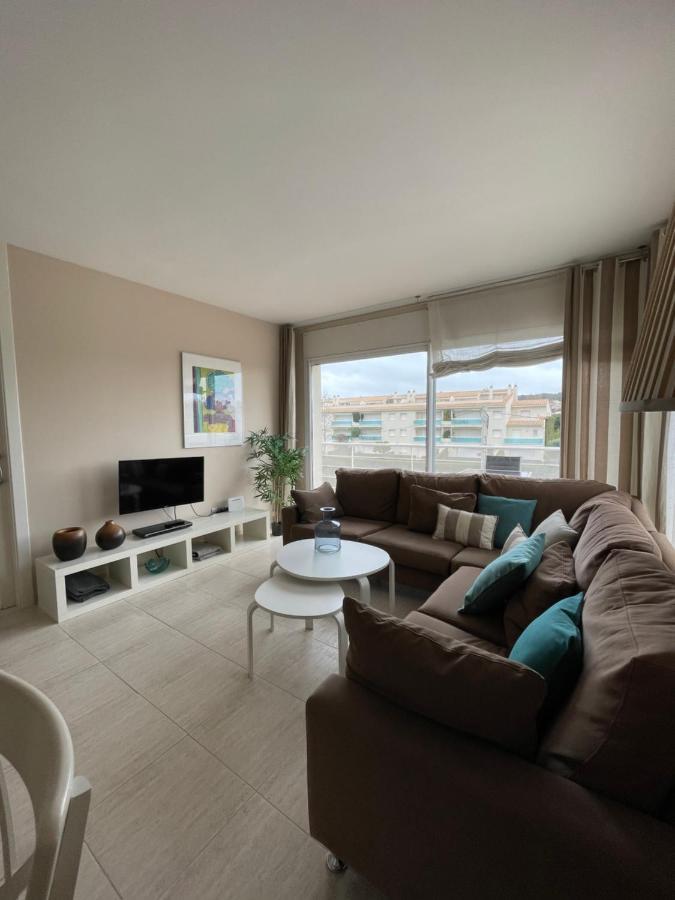 Apartment A 600 Metros De La Playa Con Piscina, Ideal Familias