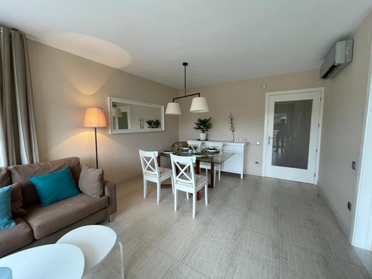 Apartment A 600 Metros De La Playa Con Piscina, Ideal Familias