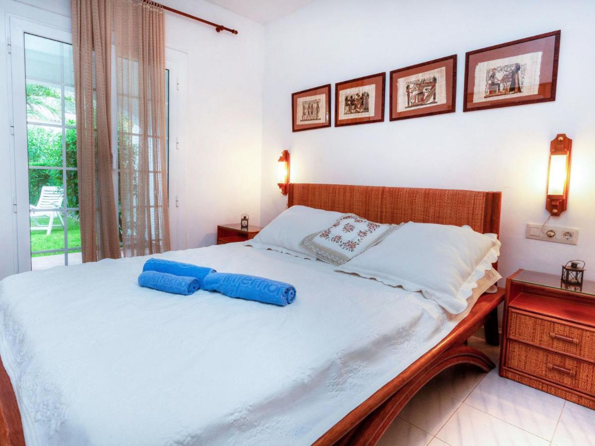 Blanca Feliu By Interhome * Pals