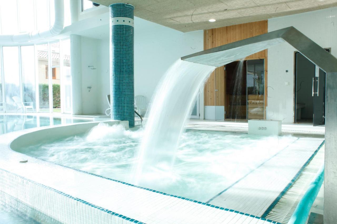 & Thalassa Sport & 3* Rosas