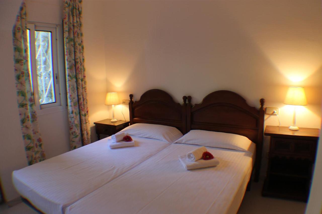 Agi Cibeles Villa Rosas