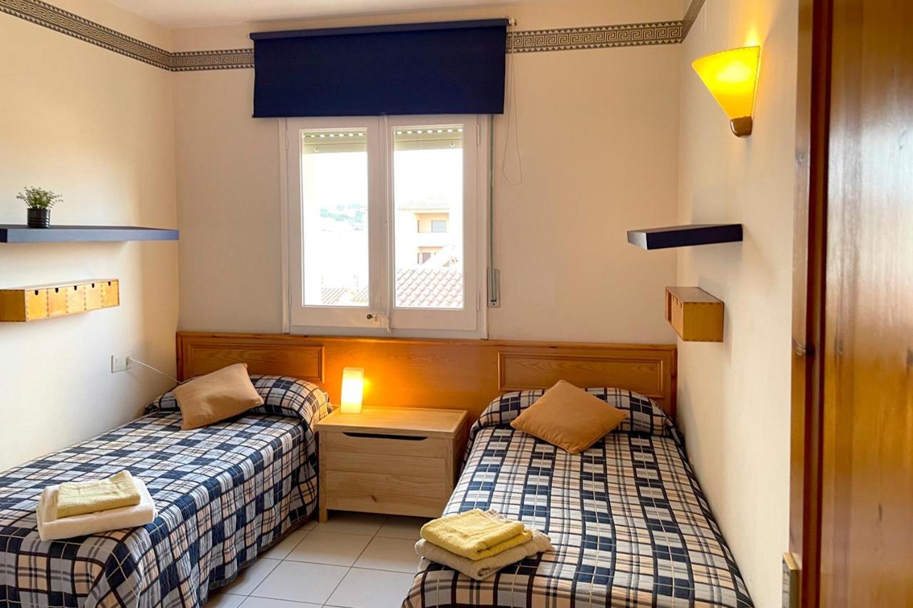 Clota Petita, Apartment *