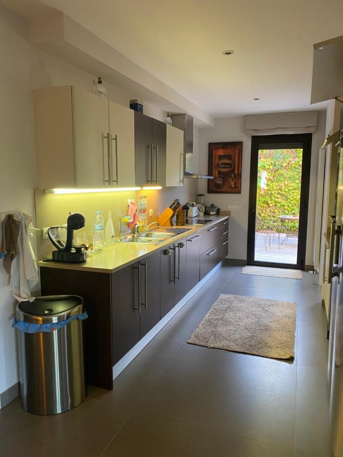 Casa Tanio 150m Walking From The Village And Town Of