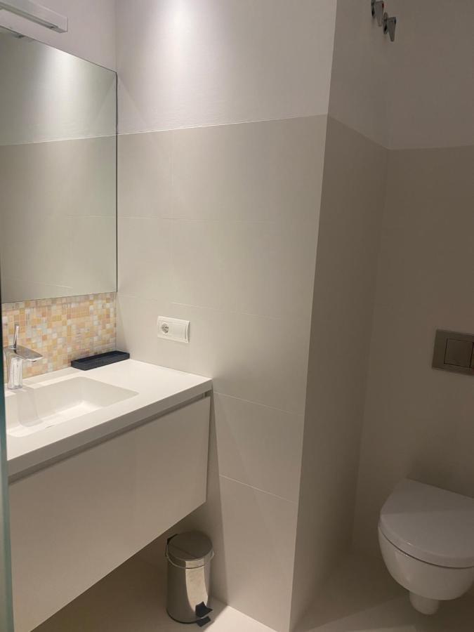 Casa Tanio 150m Walking From The Village And Town Of Tamariu